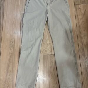 Under Armour Men's Light Gray Chinos